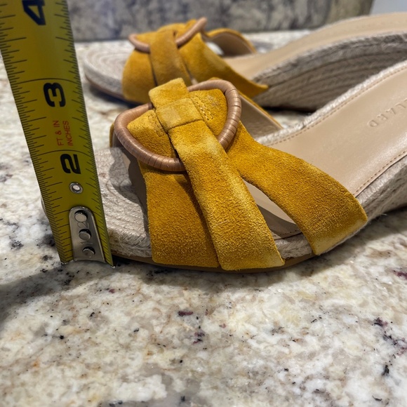 NWB Veronica Beard Ivy Espadrille Wedge Sandals in Saffron Color - Size 8M - Picture 11 of 14